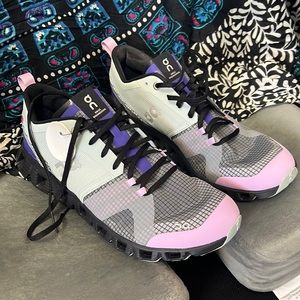 COPY - On-Running Swiss Engineering Womens Running Shoes